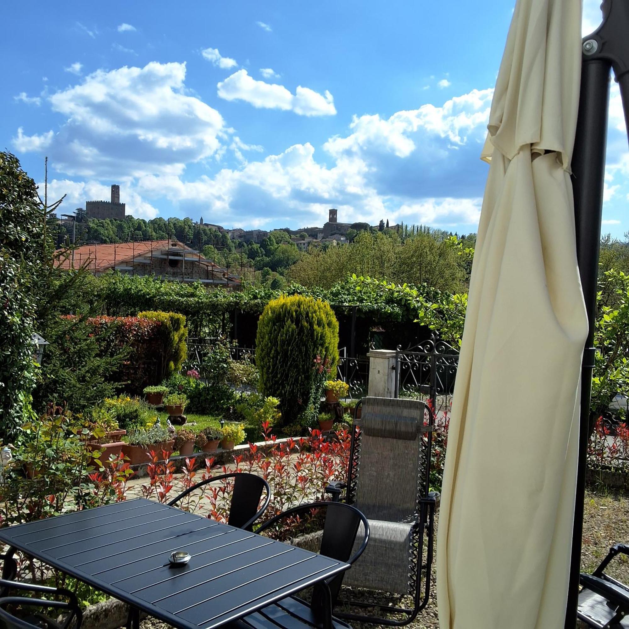 Casa Di Bruna Poppi Luaran gambar